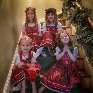 Meet your Posher, Evita